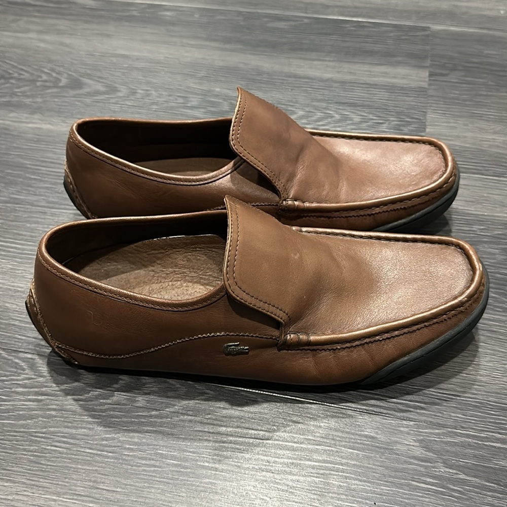 Lacoste leather mens shoes
Great condition